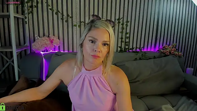 Betty_Brock webcam