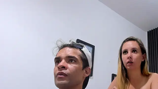 Mia_and_Erick webcam