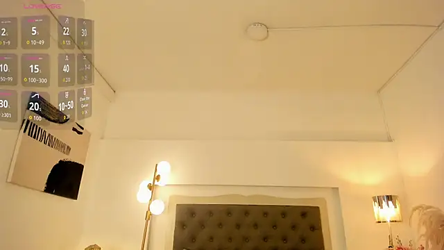 EllieAdeline webcam
