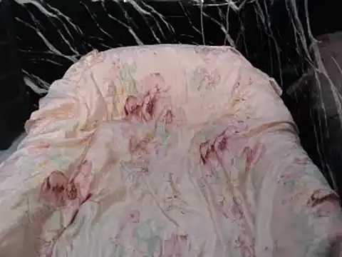 ASIANDOLLY4U69 webcam
