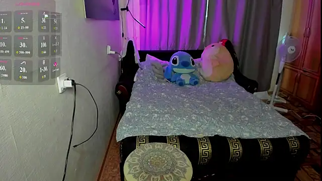monica__elder webcam