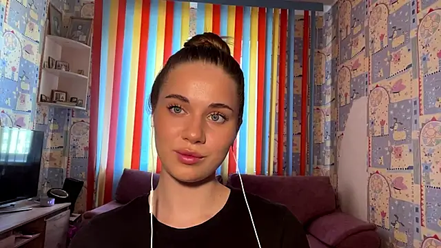 Watch Miss_Blessnyth live on EroticFlix - High definition streams