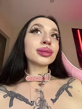 Molly__Moon webcam