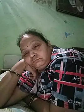 Kavya_kapoor webcam