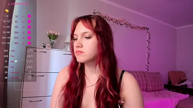 SweetieMarry webcam
