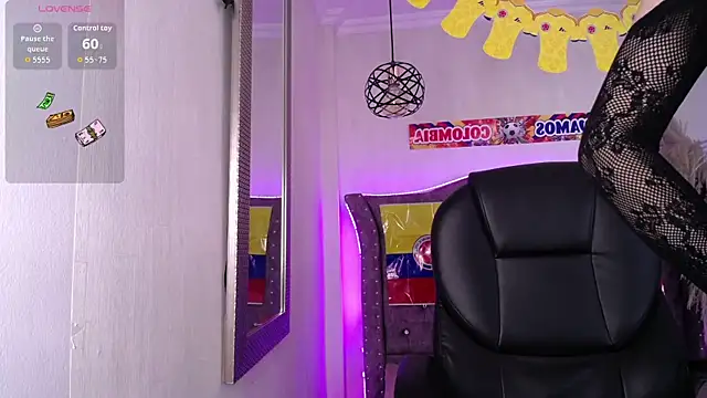 Amara_Davis1