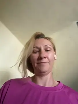 Secret_Ladyx webcam
