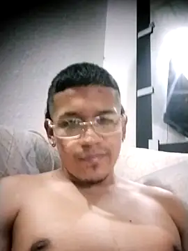 Paaisa___ColHot webcam