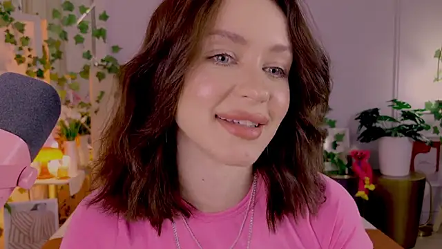 Meow_Nancy webcam