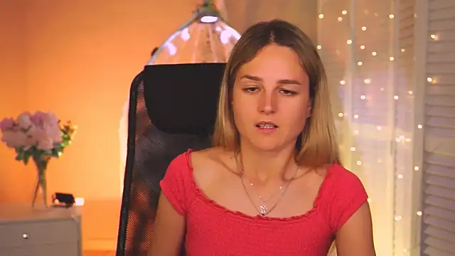 DeboraLarson webcam