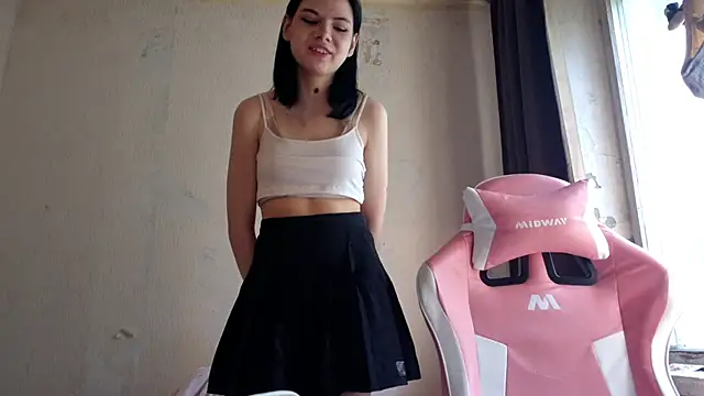 MilaTease webcam