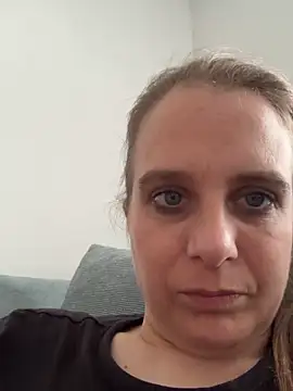 Chantalee webcam