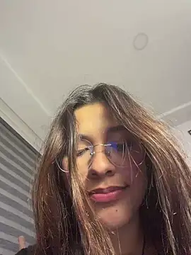 crystal_bunny7 webcam