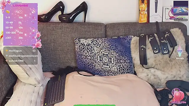 Angelabrowm