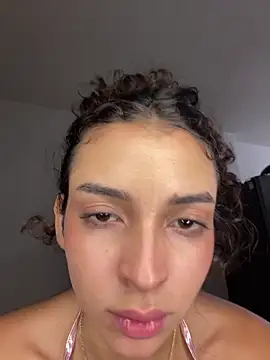Anne_Wyntheris webcam