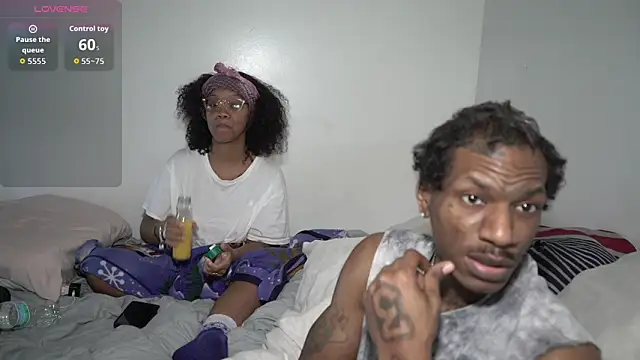 Live5iveTv webcam