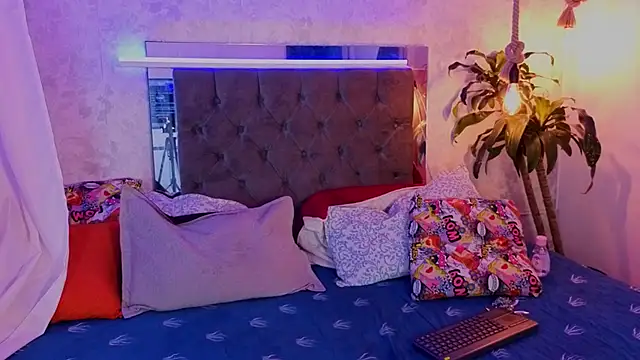 july_quinzel webcam