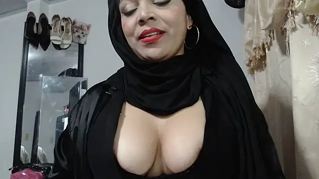 nadia__abaud webcam
