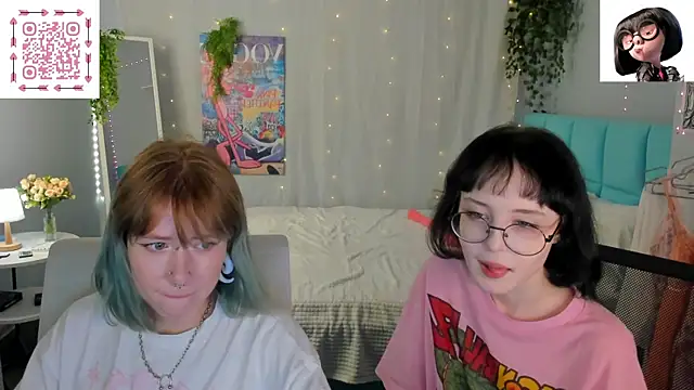 Elira_Vane webcam