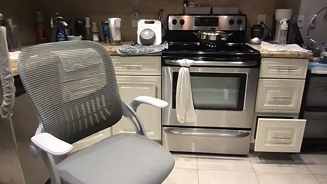 BigGuyMuscle webcam