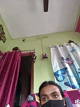 Mahira06