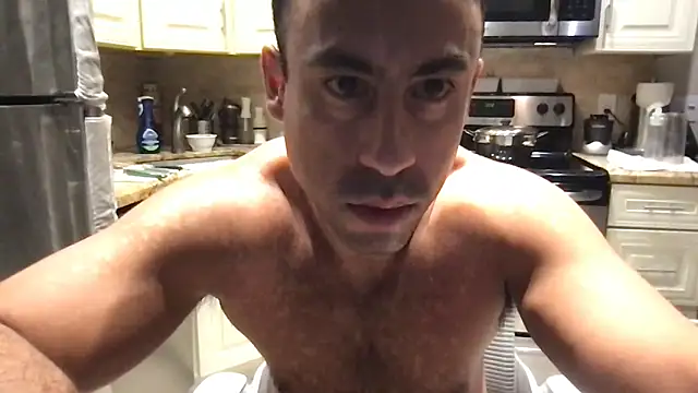 BigGuyMuscle live sex cam