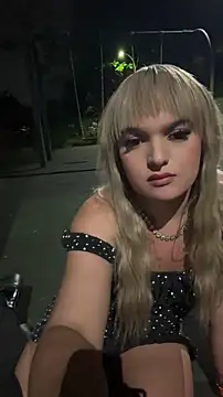 ScarletThompsonx webcam