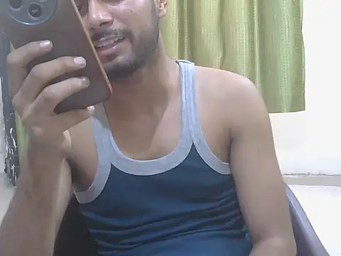 Stubborndesiboy webcam