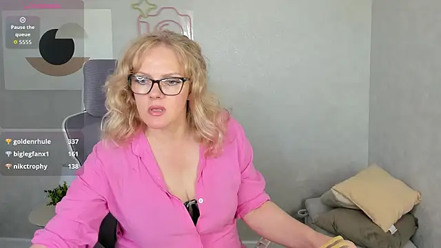 Victoria_Nelson webcam