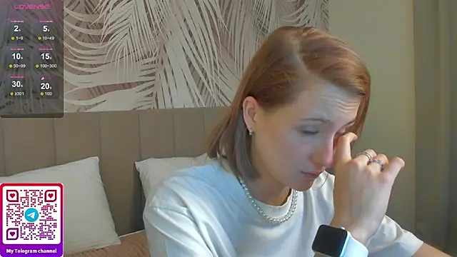 Lizzyvega webcam