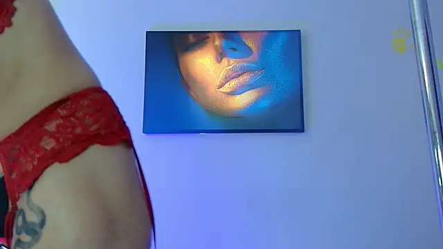 JoLicious_ webcam