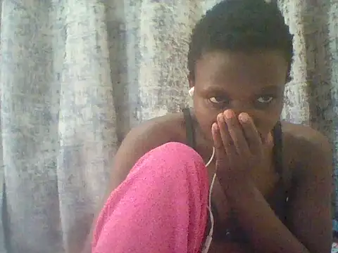 tina_2030 webcam