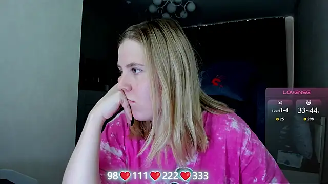 Olivia_Munk webcam