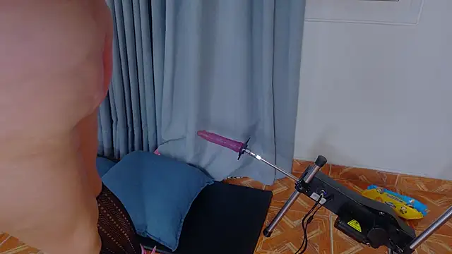 Watch JenaCooper_ live on EroticFlix - High definition streams