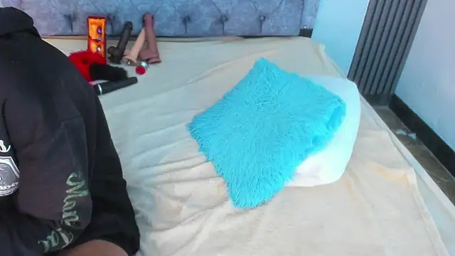 Zoe_Blake1 webcam