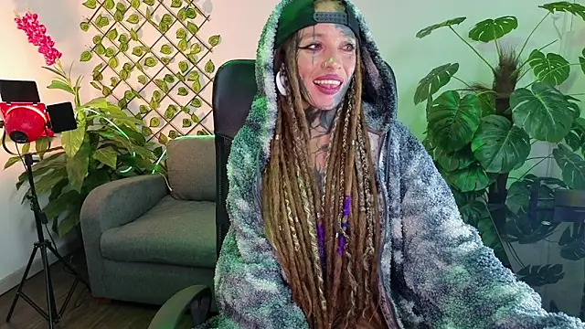 Lucy_Doll8 webcam