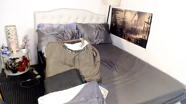 NinaDOM4CUM webcam