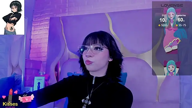 NaniiSisy webcam