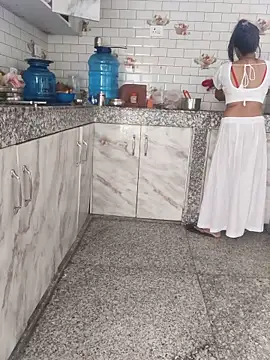 Shalu_G webcam