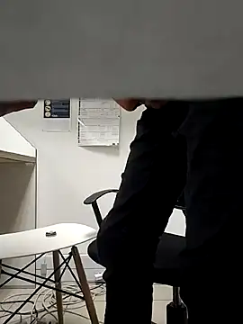 RETURNOFTPNUTS webcam