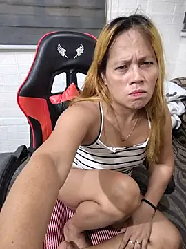 CockBiter83 webcam