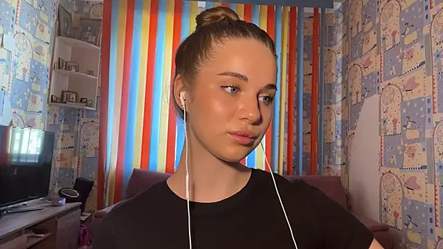 Watch Miss_Blessnyth live on EroticFlix - High definition streams