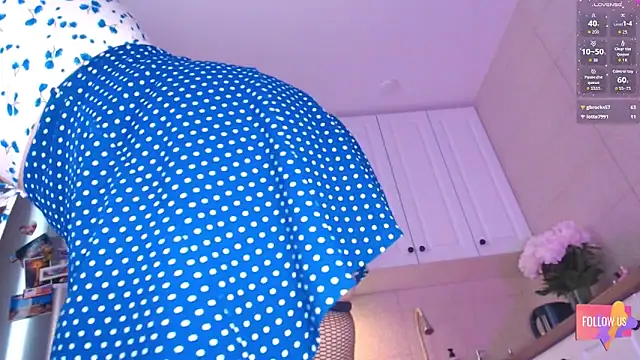 vip_sweetnes webcam