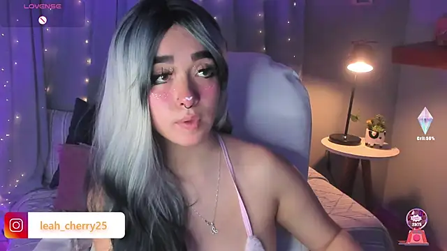 Leah_cherry webcam