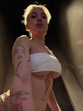 pinkstar_ webcam