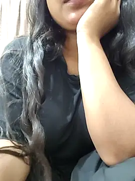 MohiniHott webcam