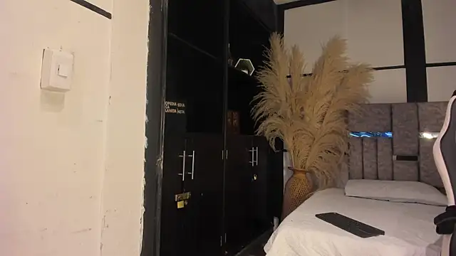 JessicaTyler_ webcam