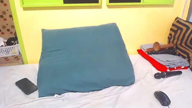 TallEbonyBabe webcam