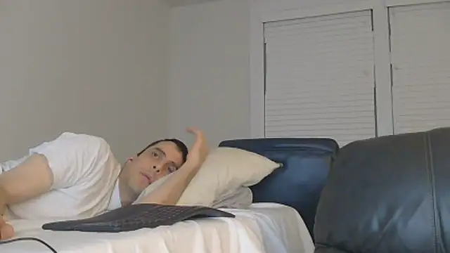 SissyBottoms webcam