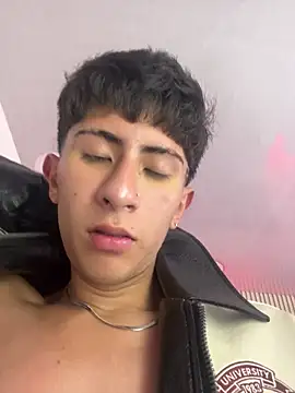 AndyJustgame_ webcam